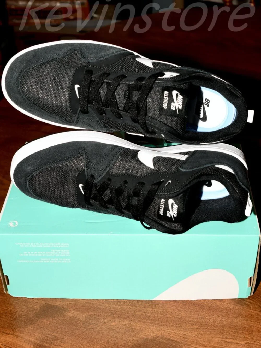 Nike SB Alleyoop Skate Shoes